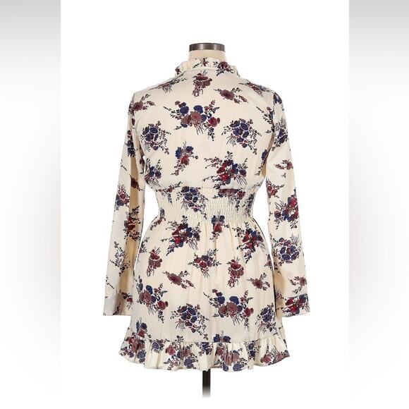 FLNN cream and floral print fit and flare long sleeved dress, size XL - Picture 2 of 9